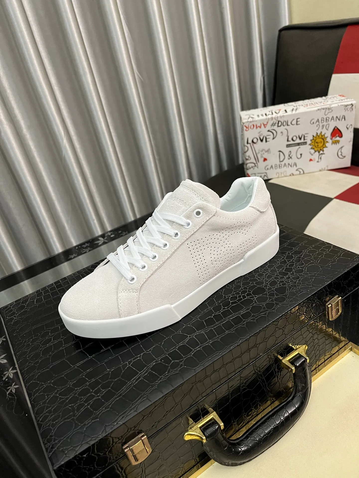 Men's shoes 💰420⌚️⌚️【Dg～】Men's casual shoes 2025z cabinet sales simultaneously 🔶Size: 35-46#️⃣ 🔷1 color🔜The upper is made of multi-material splicing ➕Genuine leather lining, comfortable and breathable, sole: original comfortable and wear-resistant outsole, ⚠️real thing📱photographed🎬real thing is better📢📢📢
